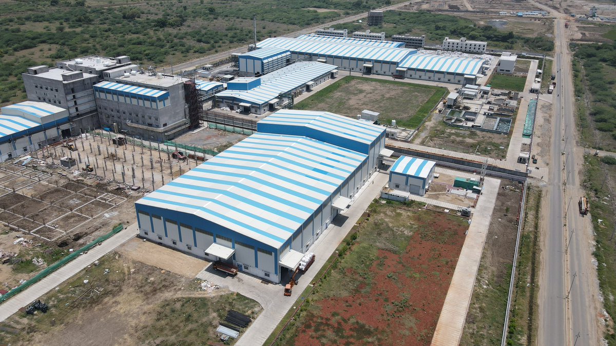 Metropolitan Office Tower